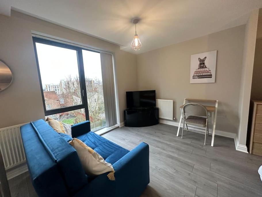 Cute Apartment Next To Colindale Station Edgware Zewnętrze zdjęcie
